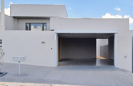 Casa pronta para morar aceita financiamento em Cedral SP com 2 quartos